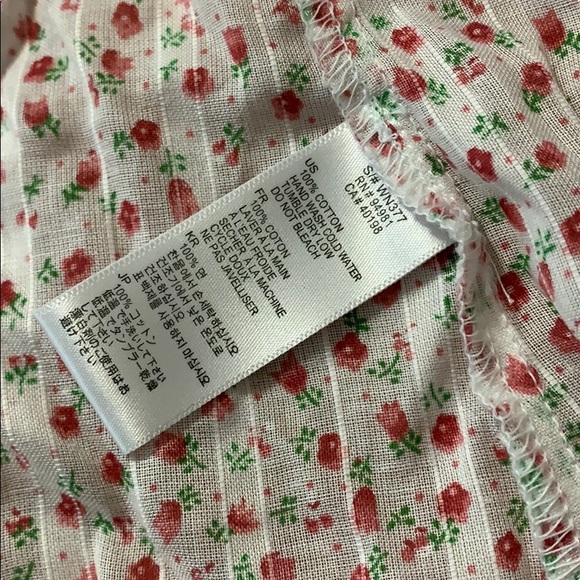 Forever 21 floral print short sleeves shirt - Picture 4 of 5